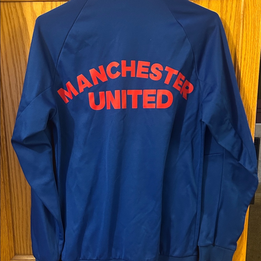 adidas Manchester United Jacket/Sweatshirt Blue with Red Accents - Picture 4 of 4